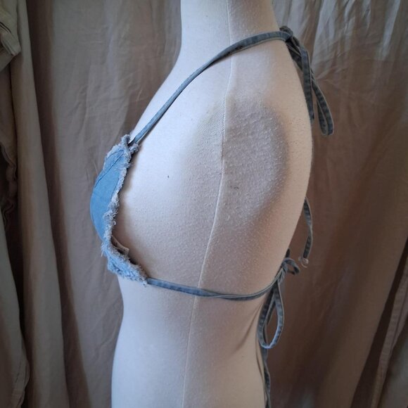 hot and delicious Small demin triangle top with adjustable ties - Picture 3 of 7